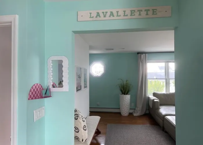 Bright Lavallette 4Br Private Yard Walk To Beach